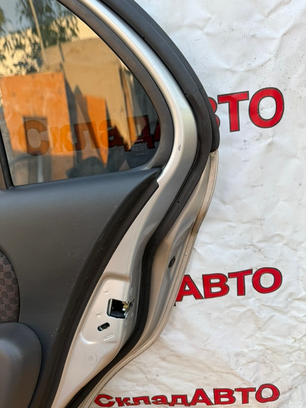 Дверь NISSAN March 2009 BNK12