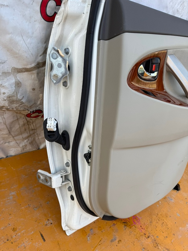 Дверь Toyota Camry 2006 ACV40