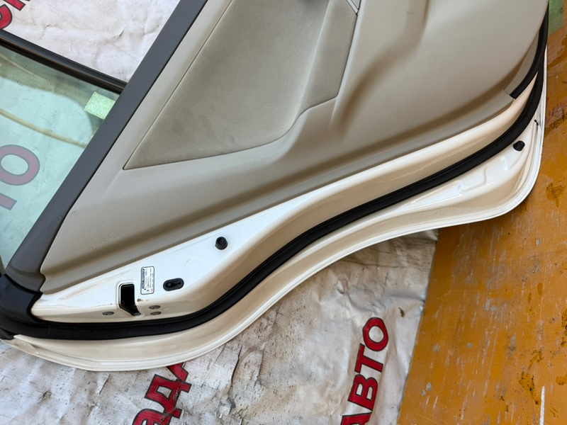 Дверь Toyota Camry 2006 ACV40