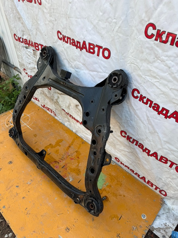 Подрамник Toyota Estima 2003 ACR40W