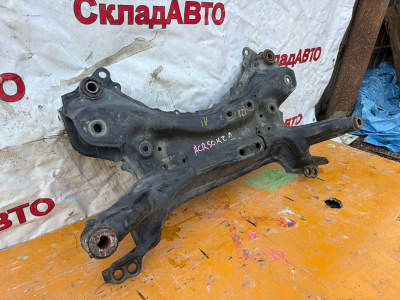 Подрамник Toyota Estima 2008 ACR50W