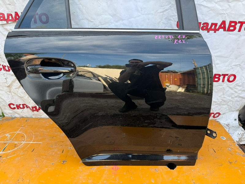 Дверь Toyota AVENSIS 2012 ZRT272