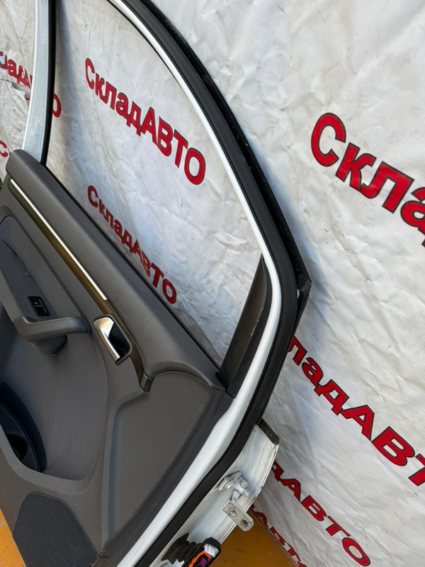 Дверь VOLKSWAGEN Touran 2011 1T3