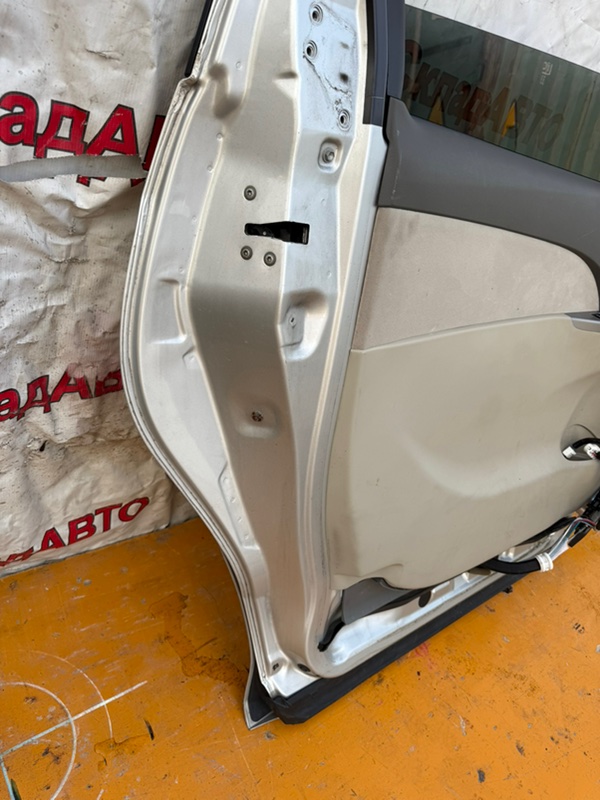 Дверь Toyota Estima 2008 ACR50W