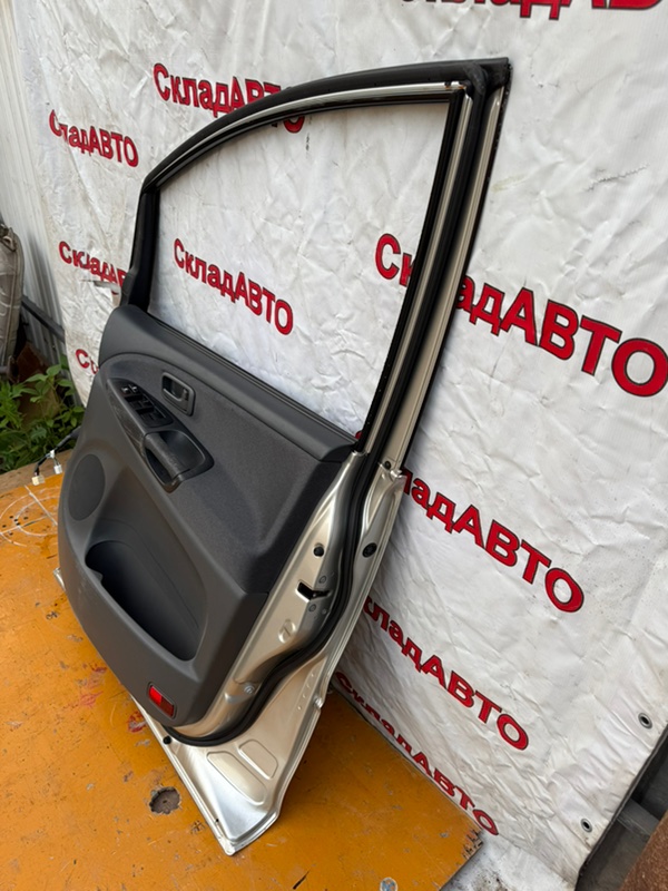 Дверь Toyota Estima 2003 ACR40W