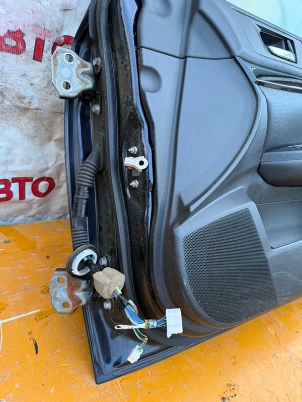 Дверь Subaru Outback 2013 BRM