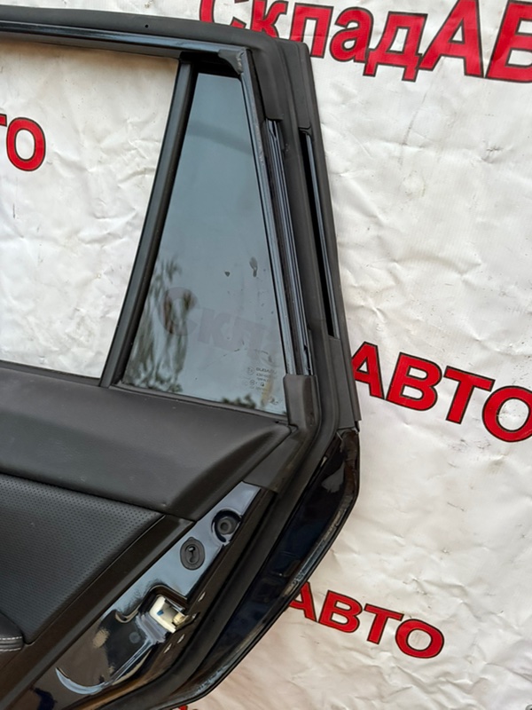 Дверь Subaru Outback 2013 BRM