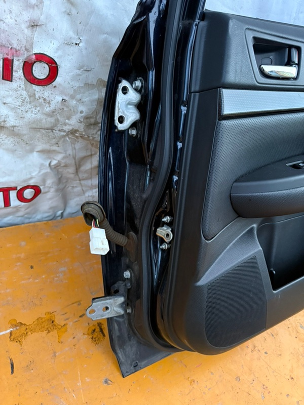 Дверь Subaru Outback 2013 BRM