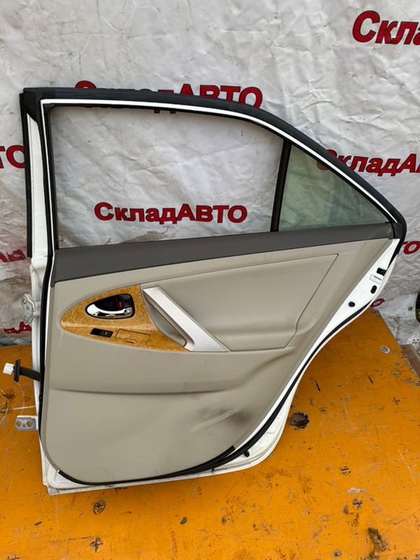 Дверь Toyota Camry 2006 ACV40