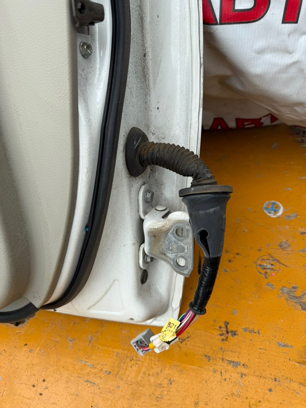 Дверь Toyota Camry 2006 ACV40