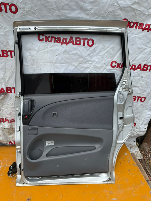 Дверь Toyota Estima 2003 ACR40W