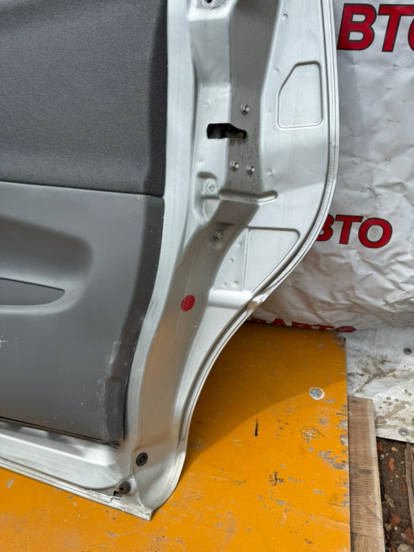 Дверь Toyota Estima 2003 ACR40W