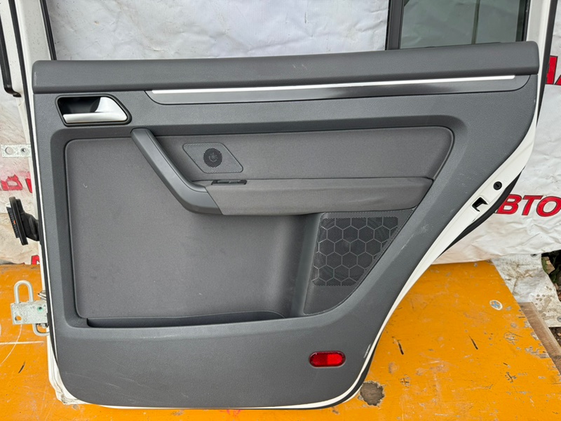 Дверь VOLKSWAGEN Touran 2011 1T3