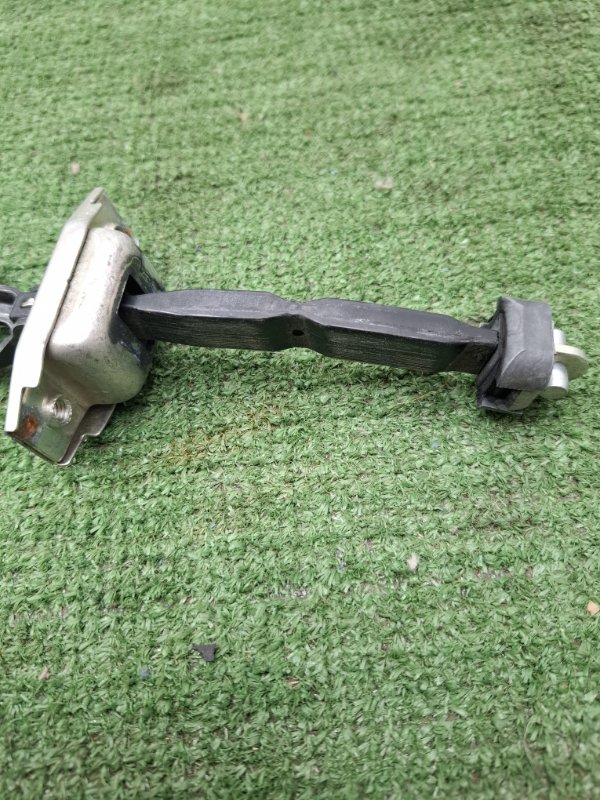 Доводчик двери Toyota Camry 2007 ACV40