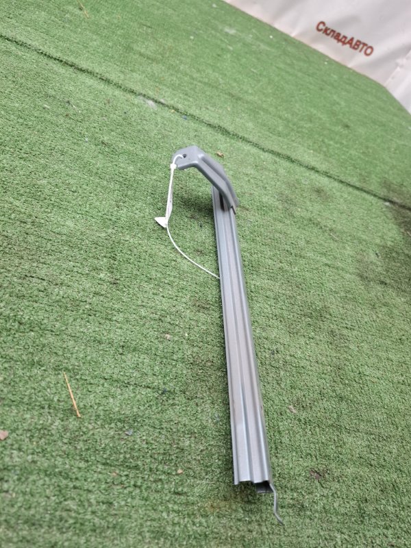 Направляющая стекла двери Toyota Camry 2007 ACV40