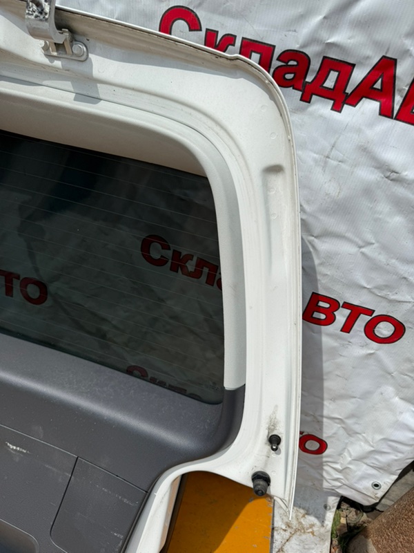 Крышка багажника VOLKSWAGEN Touran 2011 1T3