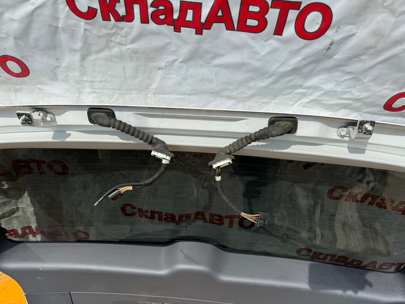 Крышка багажника VOLKSWAGEN Touran 2011 1T3