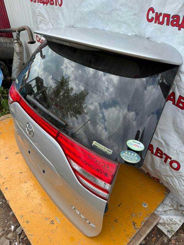 Крышка багажника Toyota Estima 2008 ACR50W