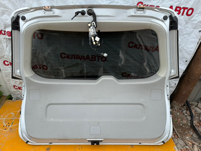 Крышка багажника Toyota Estima 2008 ACR50W