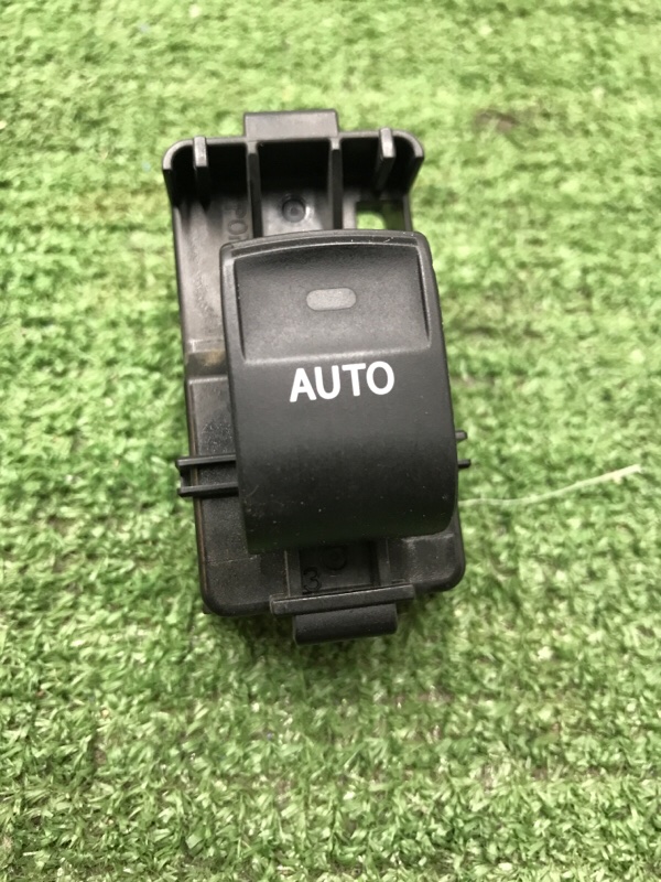 Кнопка стеклоподъемника Toyota Camry 2007 ACV40
