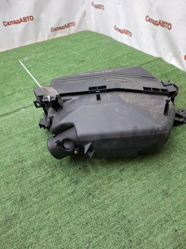 Корпус воздушного фильтра Toyota Estima 2003 ACR40W