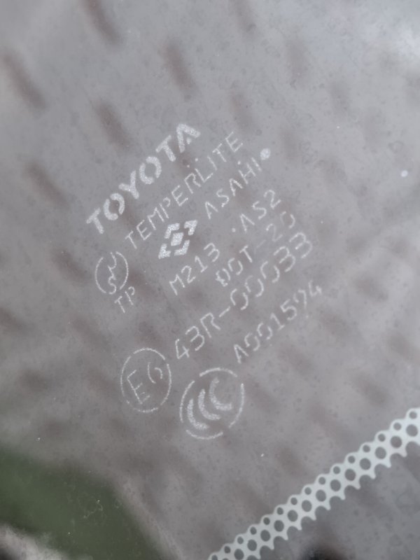 Стекло глухое Toyota Estima 2003 ACR40W