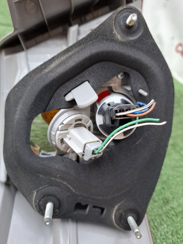 Фонарь Toyota Camry 2006 ACV40
