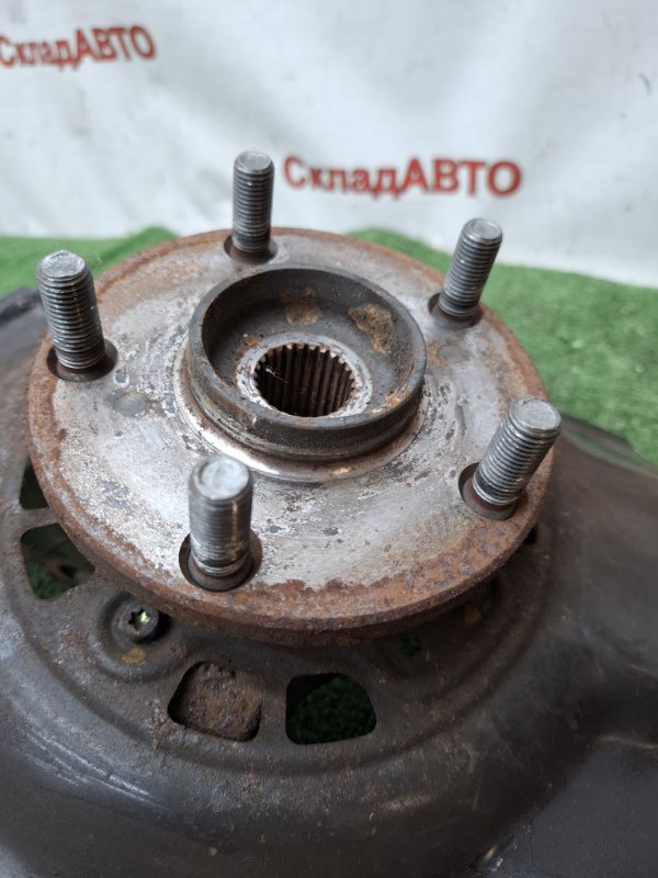 Кулак поворотный Toyota Estima 2003 ACR40W