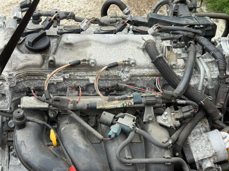 Двигатель Toyota AVENSIS 2012 ZRT272