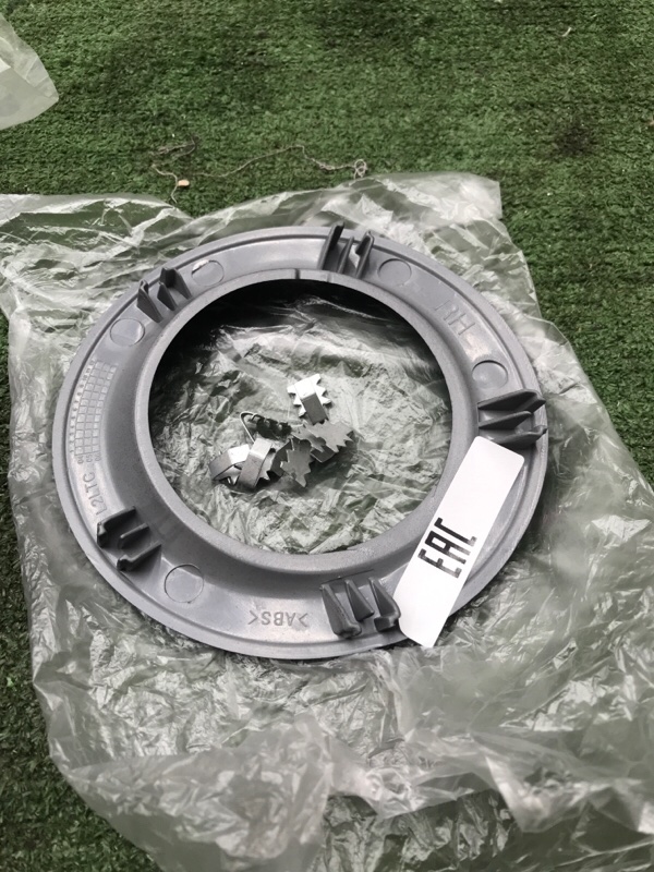 Накладка фары Land Rover Range Rover 2002-2009