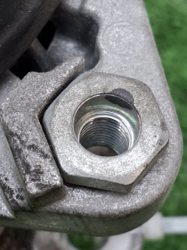 Генератор Toyota Estima 2003 ACR40W