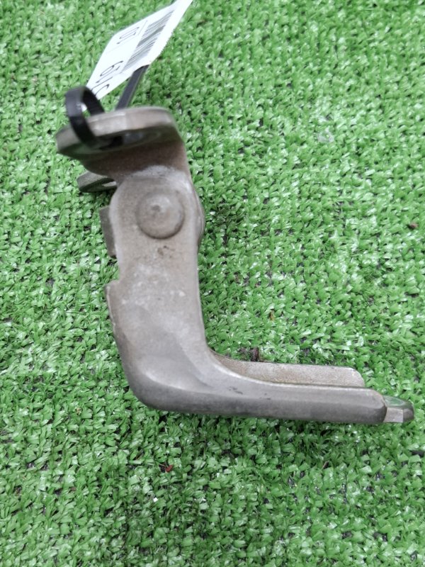 Петля двери Honda Civic 2005 FD1