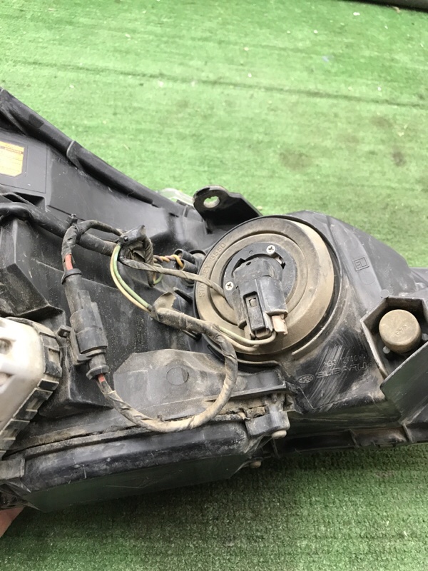 Фара ксеноновая