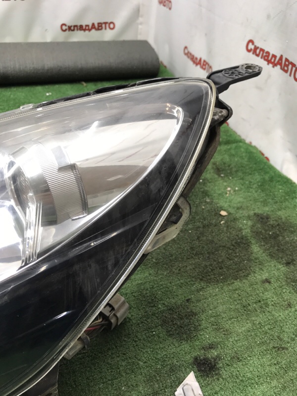 Фара ксеноновая