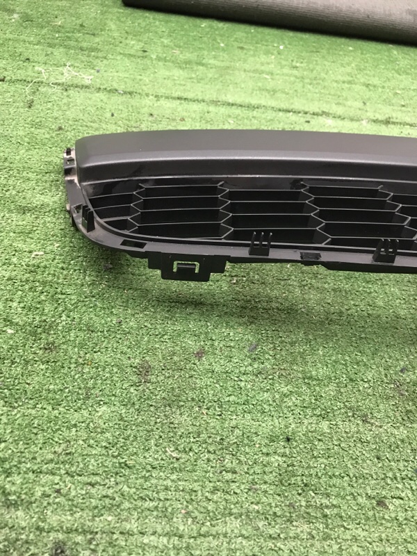 Решетка бампера Chevrolet Aveo 2011-2015 T300