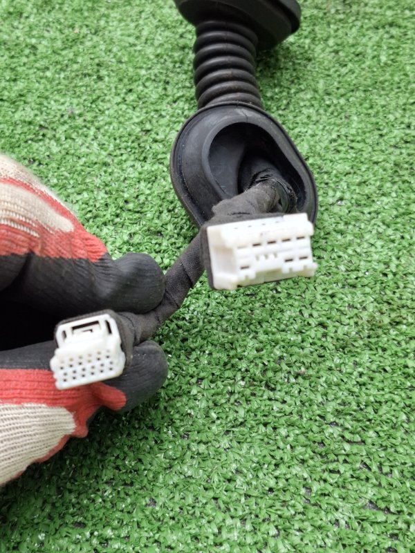 Проводка двери NISSAN March 2009 BNK12