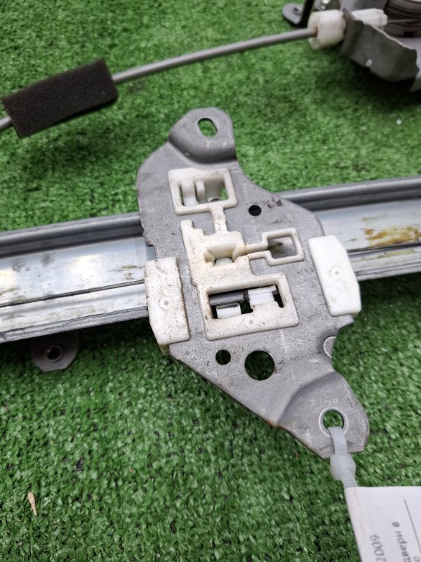 Стеклоподъемник NISSAN March 2009 BNK12