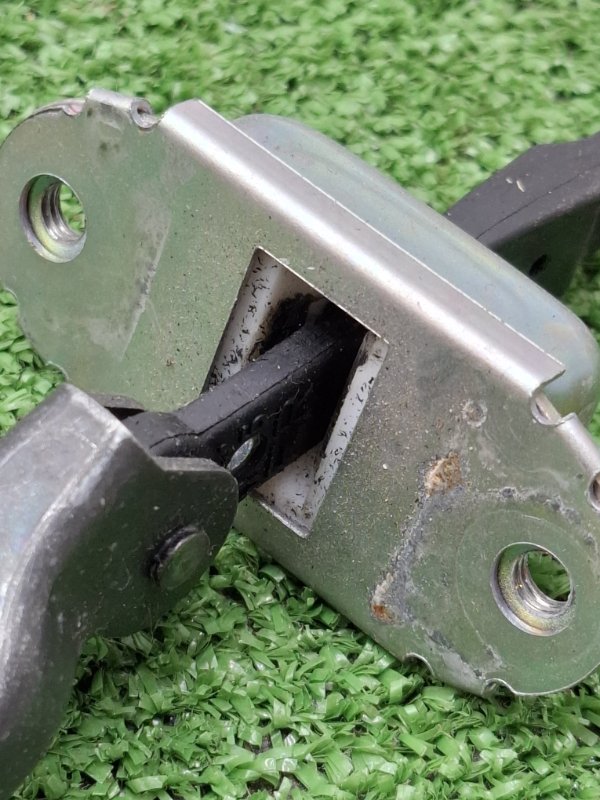 Ограничитель двери NISSAN March 2009 BNK12