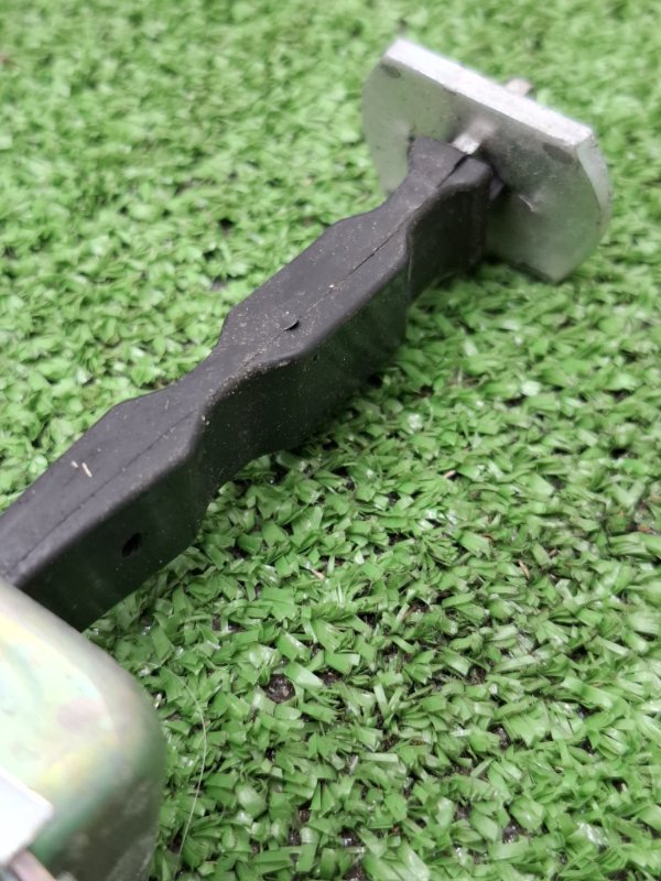 Ограничитель двери NISSAN March 2009 BNK12