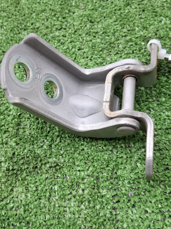 Петля двери NISSAN March 2009 BNK12