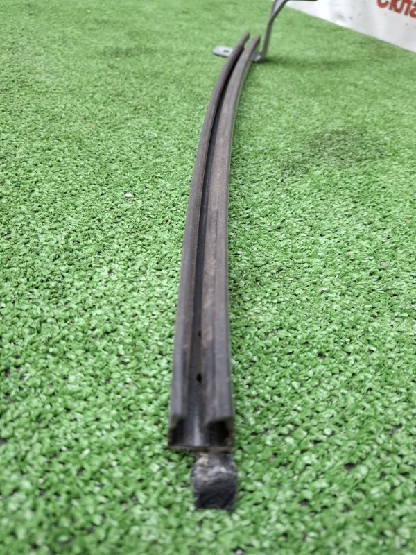 Направляющая стекла двери NISSAN March 2009 BNK12