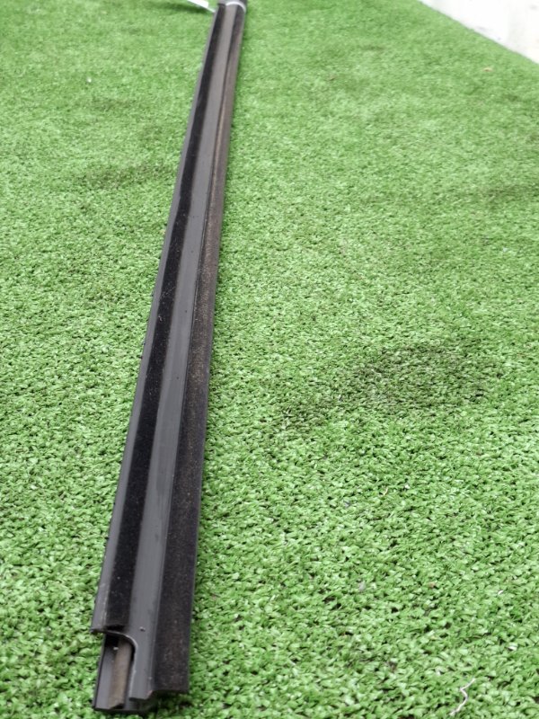 Бархотка двери NISSAN March 2009 BNK12