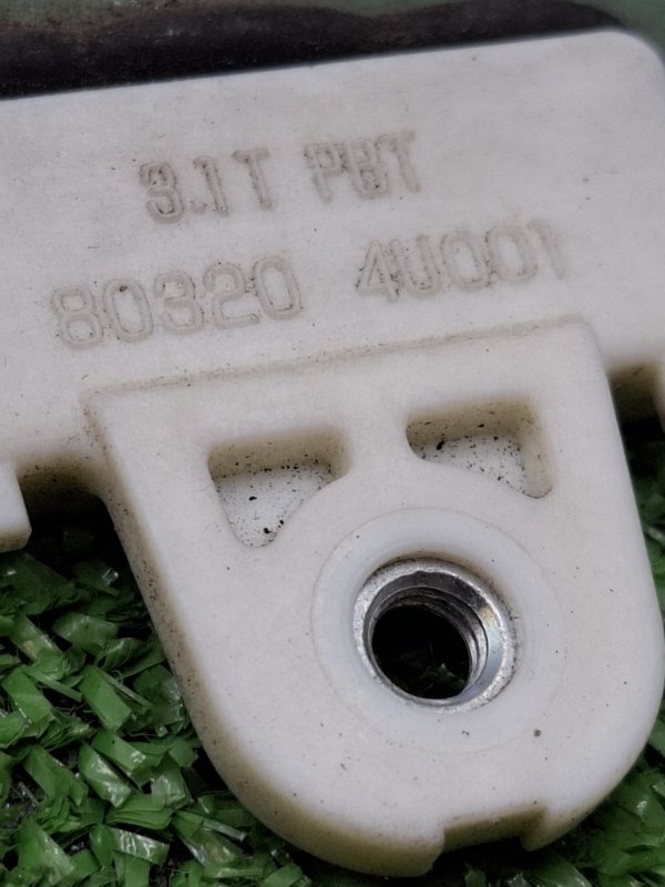 Стекло двери NISSAN March 2009 BNK12