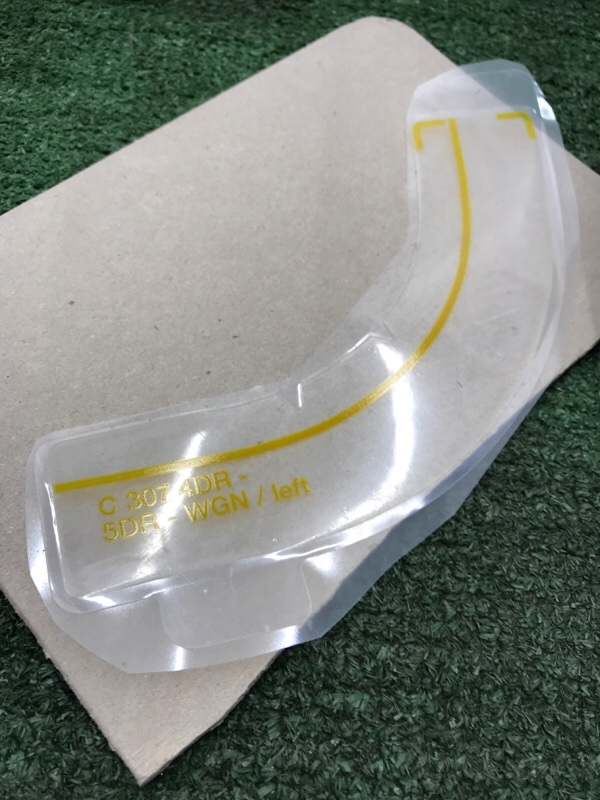 Антигравийная наклейка