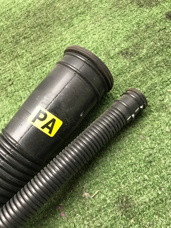 Горловина топливного бака