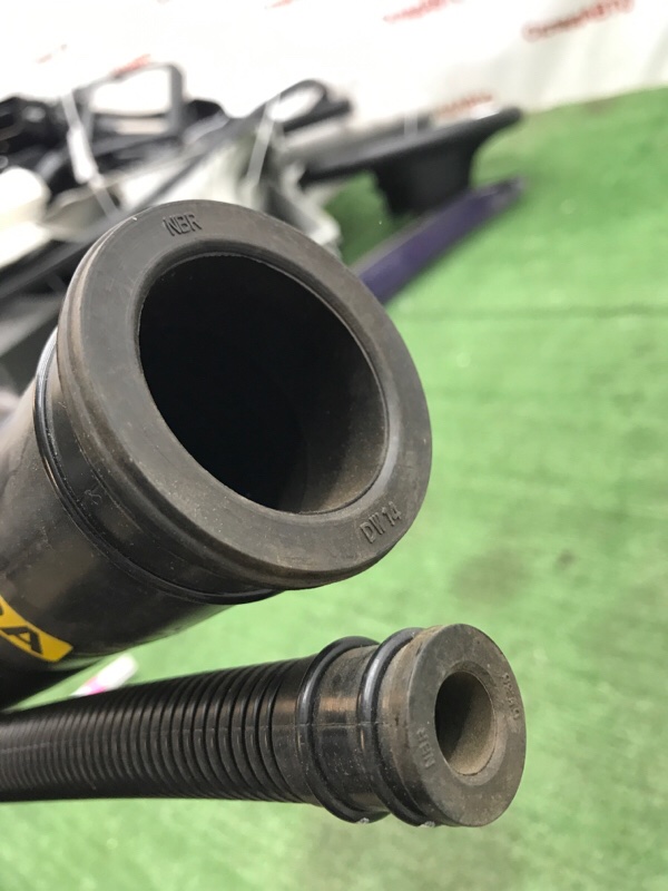 Горловина топливного бака