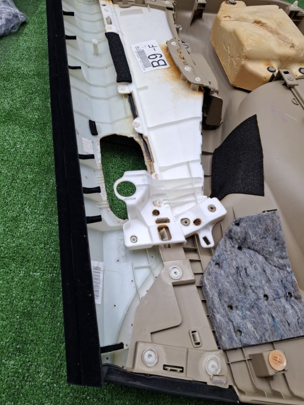 Обшивка двери Honda Civic 2005 FD1