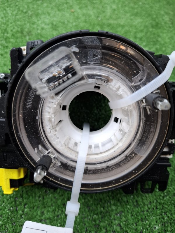 Подрулевой Шлейф airbag VOLKSWAGEN Touran 2011 1T3