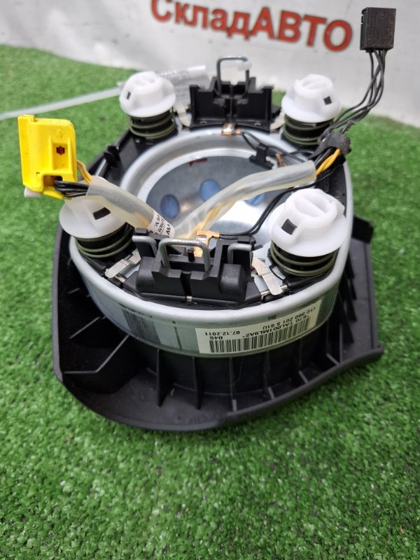 Подушка безопасности в руль VOLKSWAGEN Touran 2011 1T3