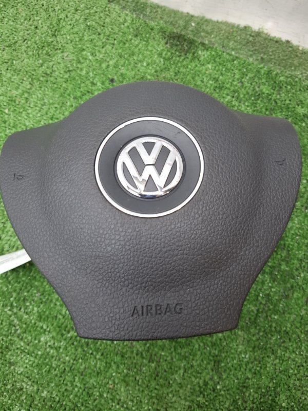 Подушка безопасности в руль VOLKSWAGEN Touran 2011 1T3